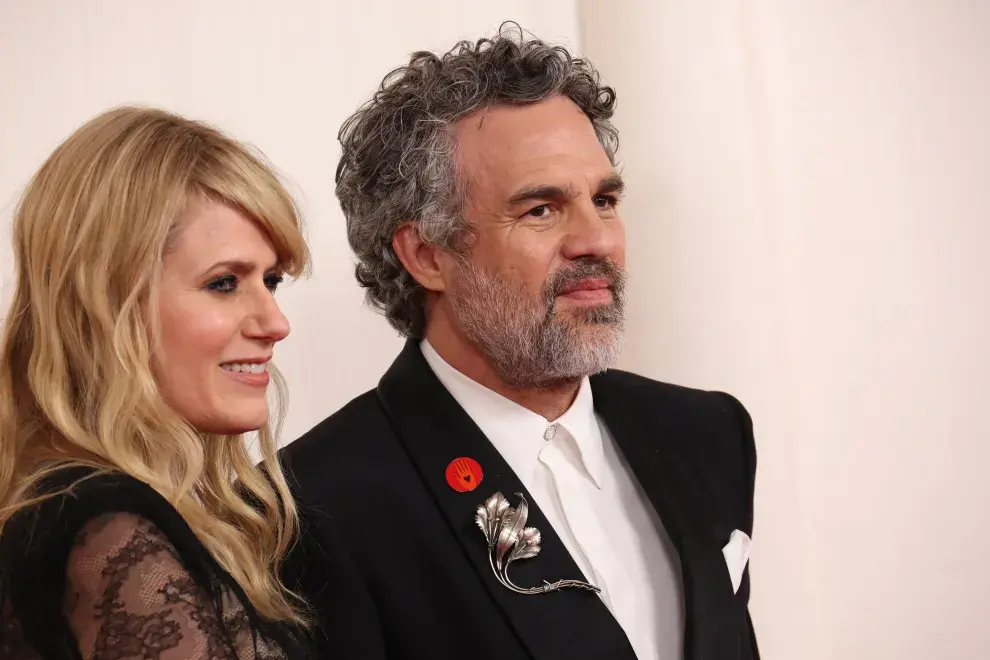 Mark Ruffalo en la alfombra roja de los Premios Oscar 2024.