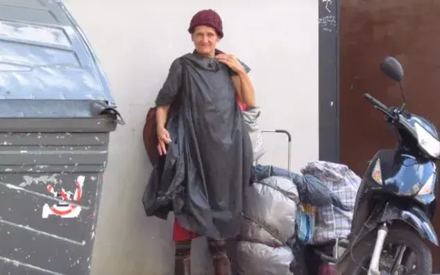 La mujer a la que algunos señalan como la madre de Luis Miguel.