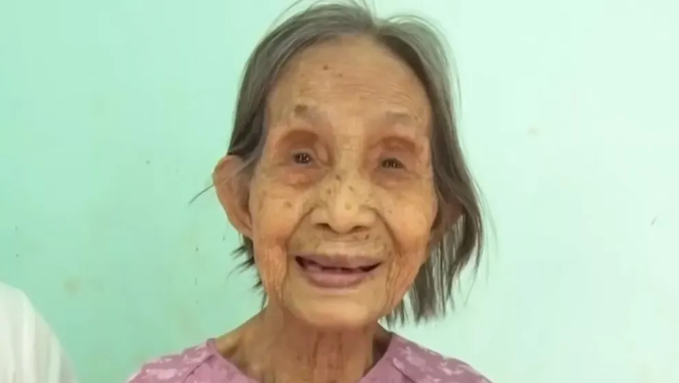 Trinh Thi Khong segura que es la persona más anciana del mundo.