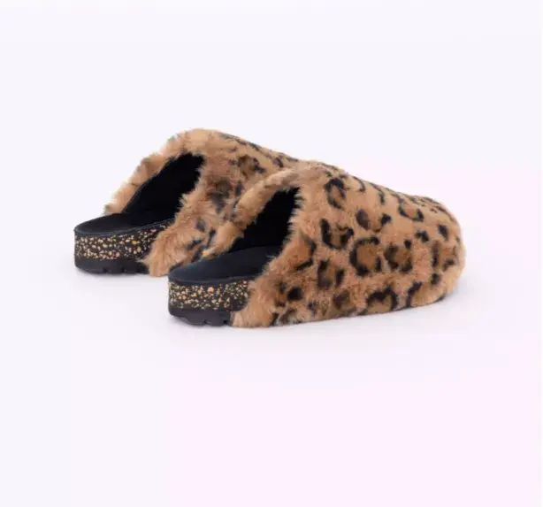 Mules leopard print, Paula Cahen D´Anvers $185.700