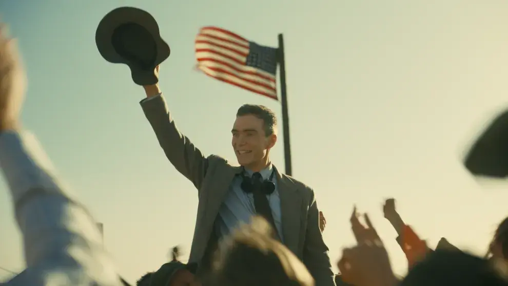 Cillian Murphy como J. Robert Oppenheimer.