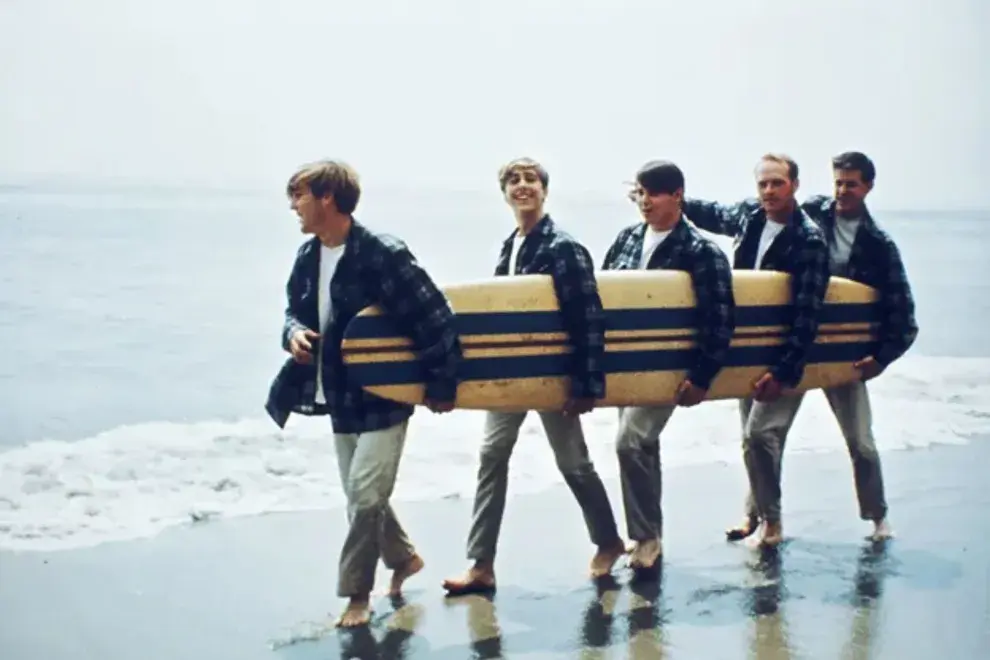 The Beach Boys fue una banda norteamericana de Los Ángeles, fundada en 1961.