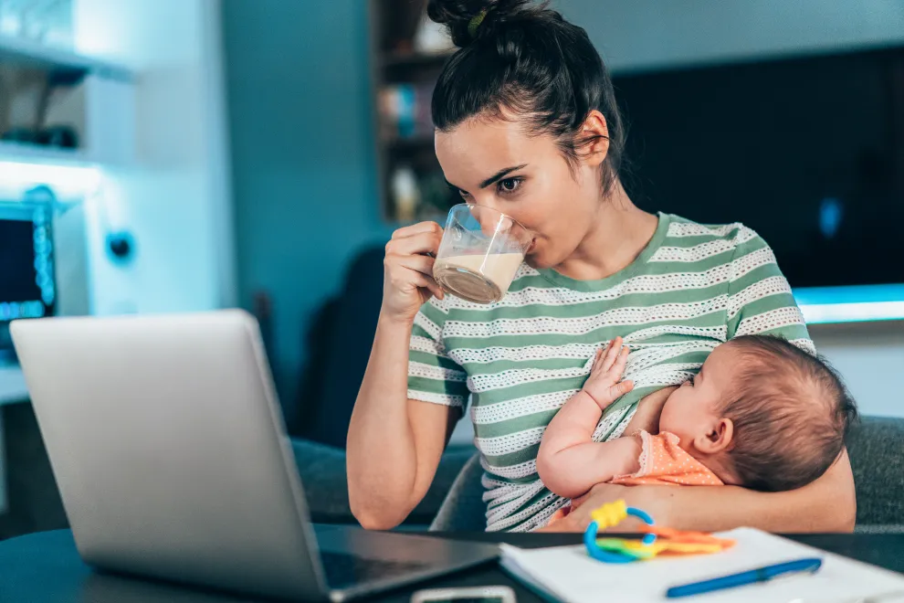 Volver al trabajo: otro de los desafíos que enfrentan las madres.