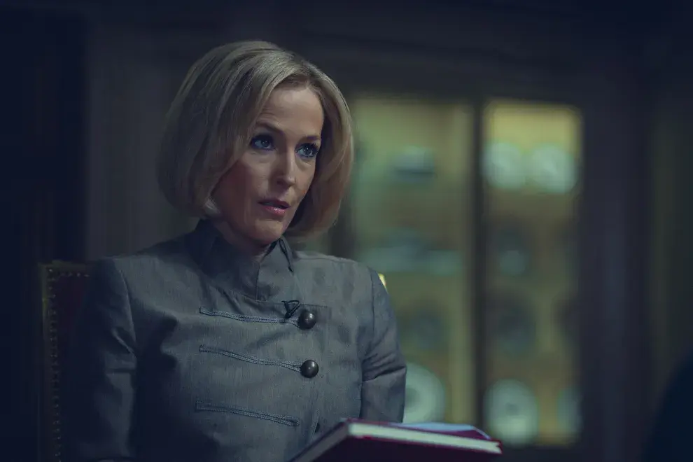 Gillian Anderson, una de las protagonistas de La gran exclusiva