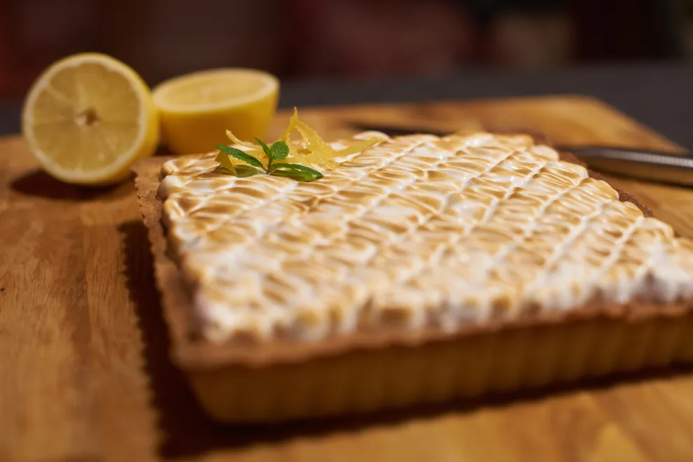La torta de limón sin TACC es esponjosa, ligera, y apta para todas las personas.