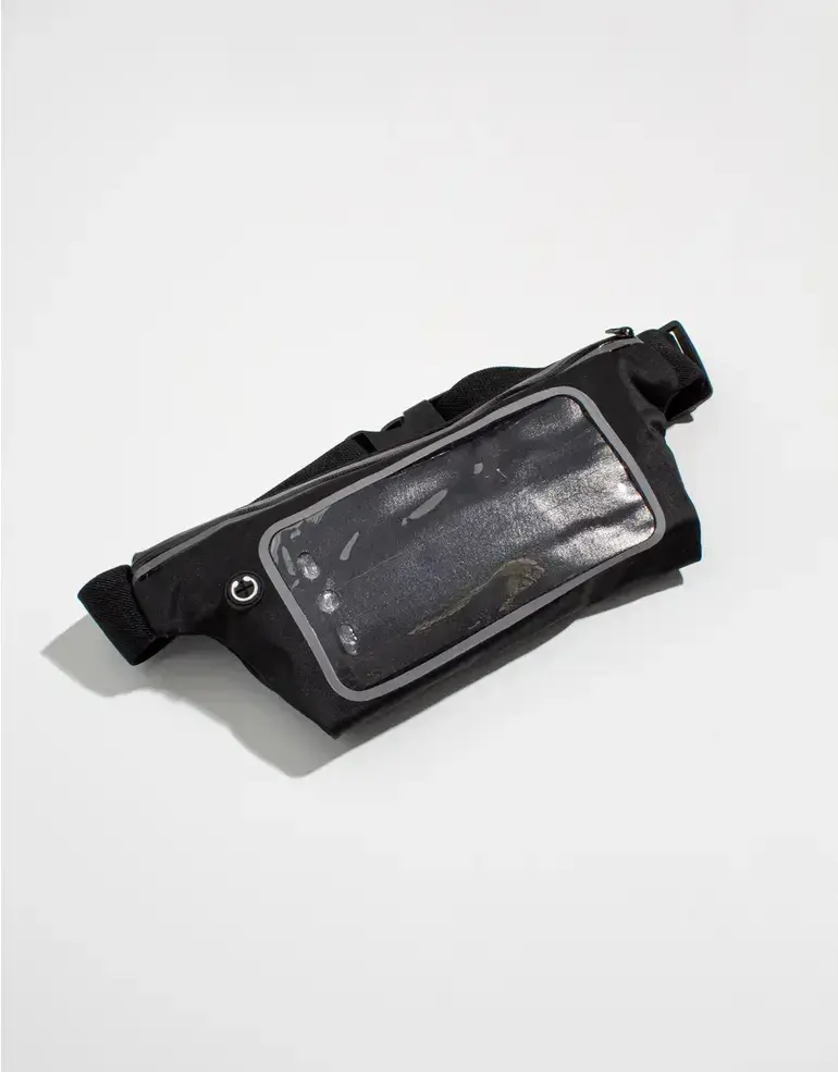 Un modelo deportivo, con tira elástica y bolsillo para llevar el celular. @isadorastyle