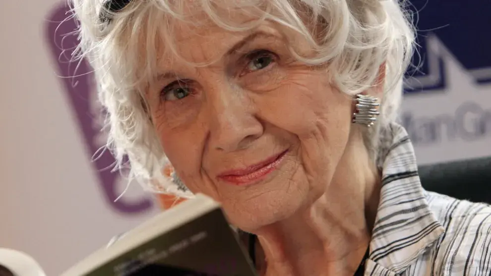 Alice Munro, escritora canadiense ganadora del Nobel de Literatura.