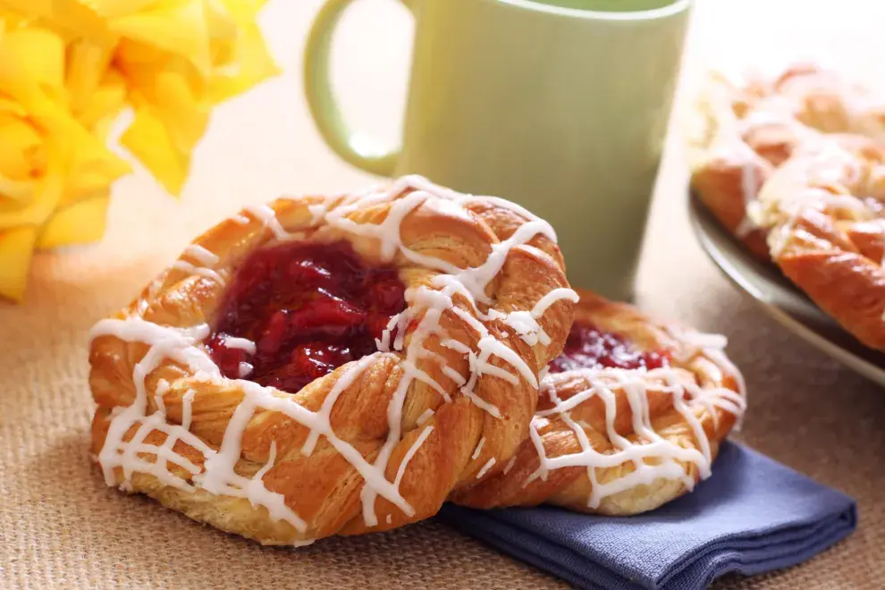 Receta fácil y económica de facturas veganas.