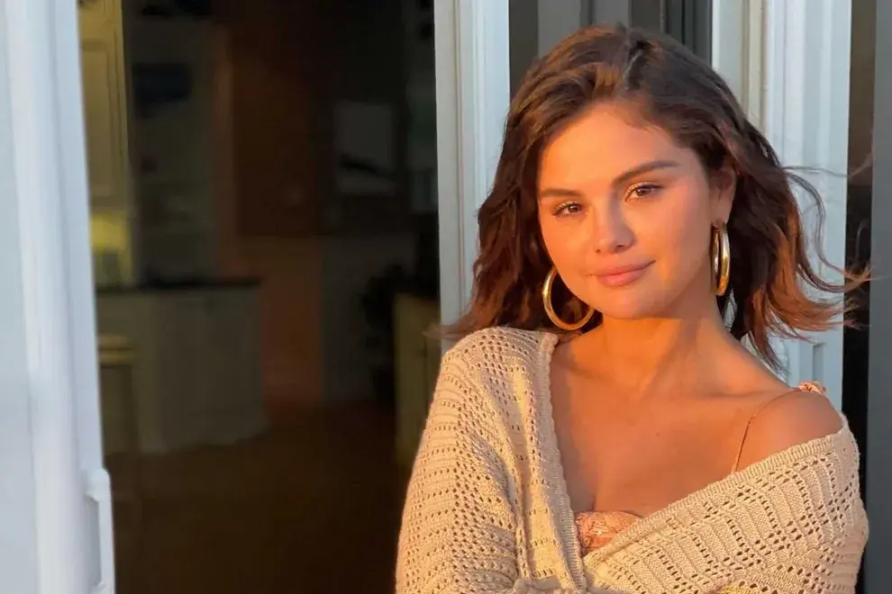 Selena Gomez permaneció alejada de las redes sociales por decisión propia y aseguró que fue el “mejor regalo” que se ha dado.