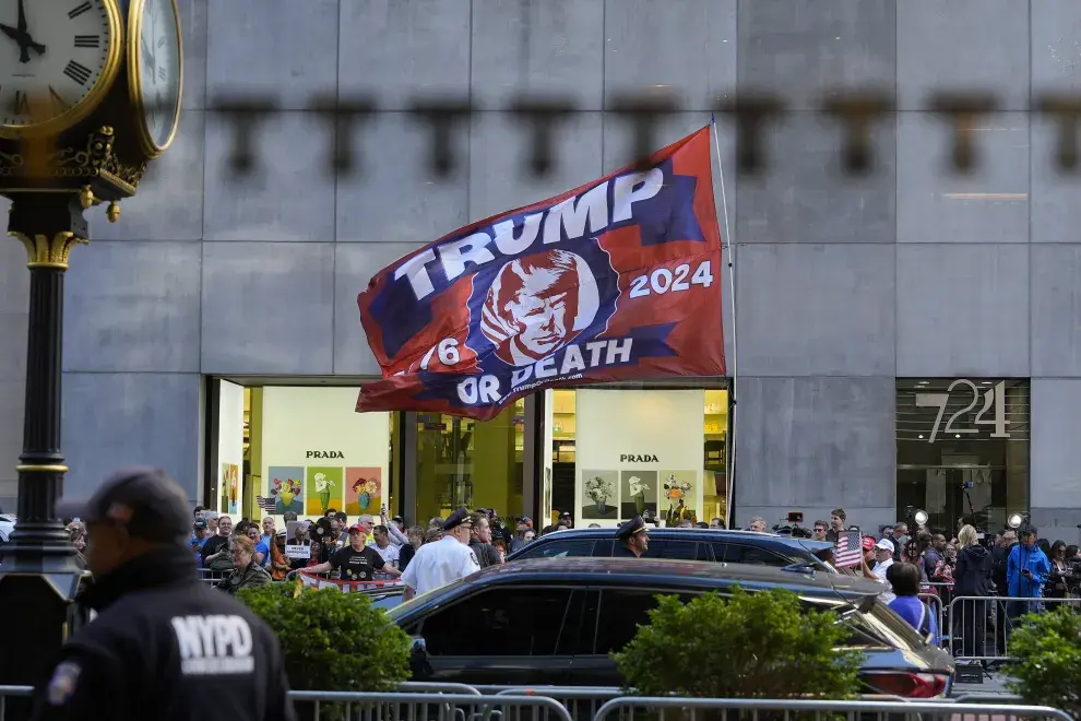 Manifestaciones el día después de la condena de Trump.