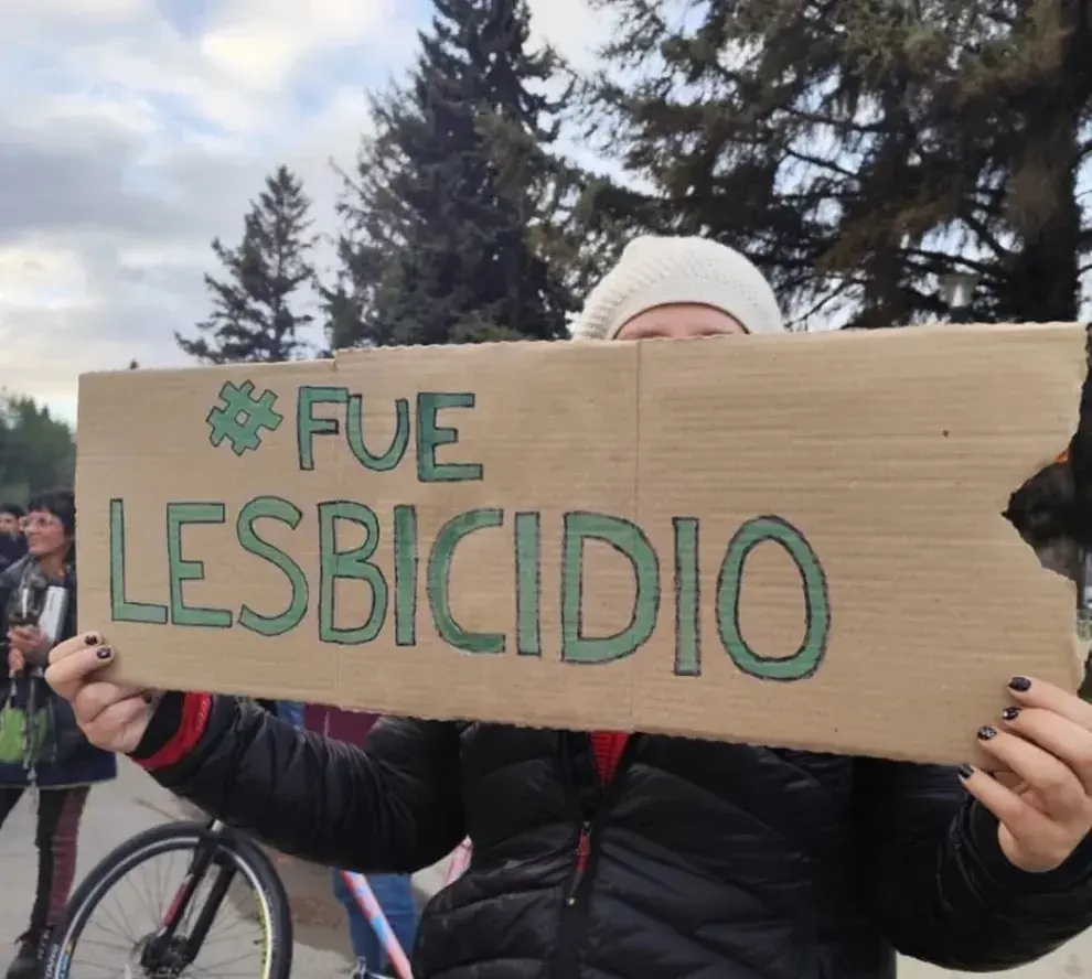 Marcha por el lesbicidio en Barracas.