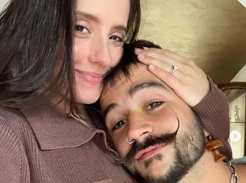 La pareja se separará por un tiempo y lo anunciaron a través de su canal de Youtube