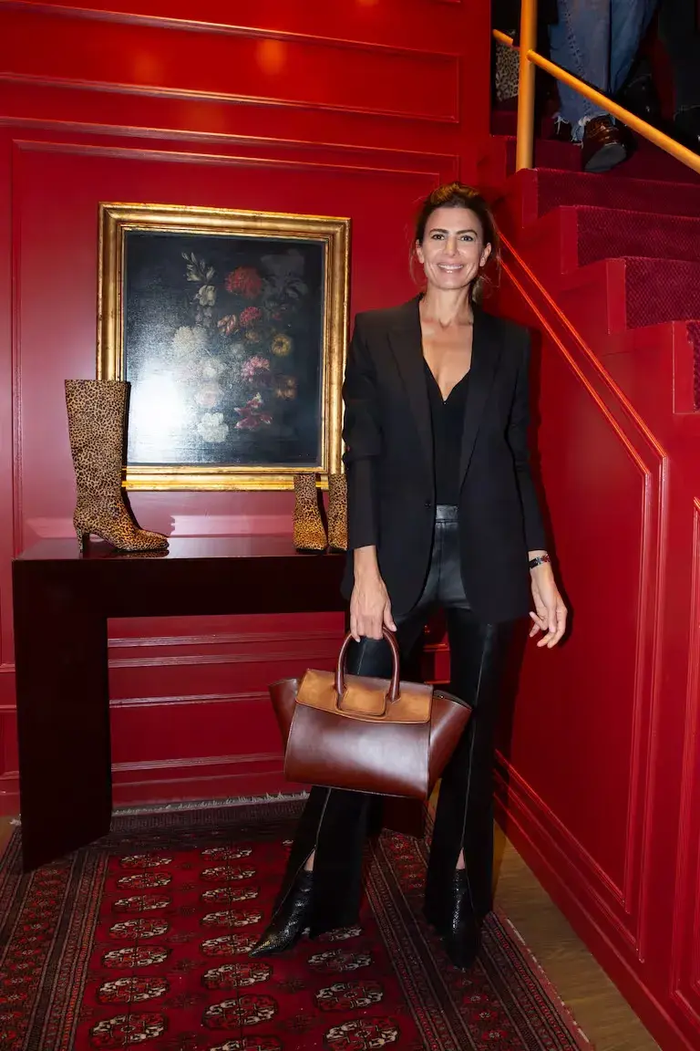 Juliana Awada fotografiada en el evento donde se celebraron los 25 años de Demaría, la marca de carteras y zapatos de María Conorti.