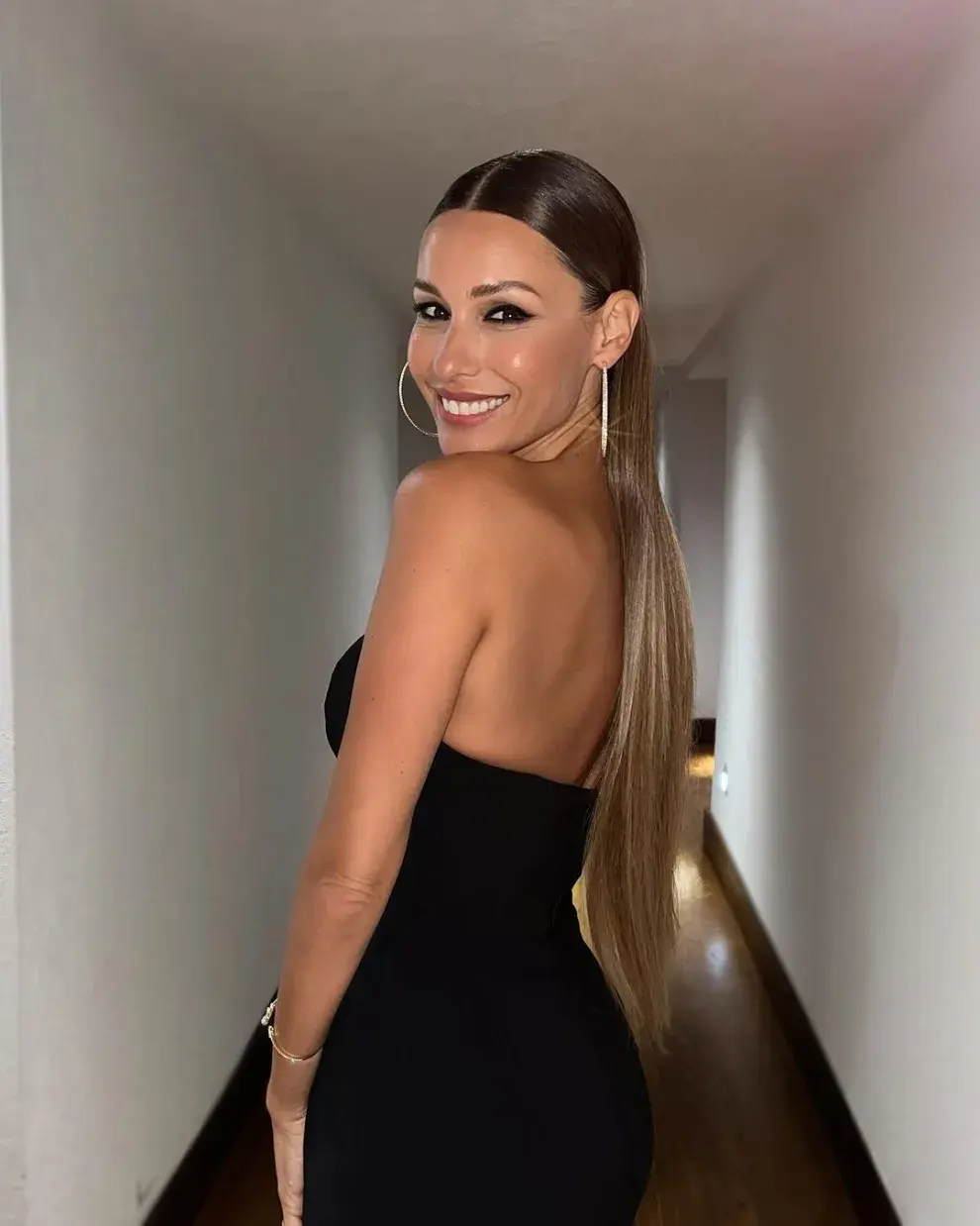 El look de Pampita en los Premios Olga.