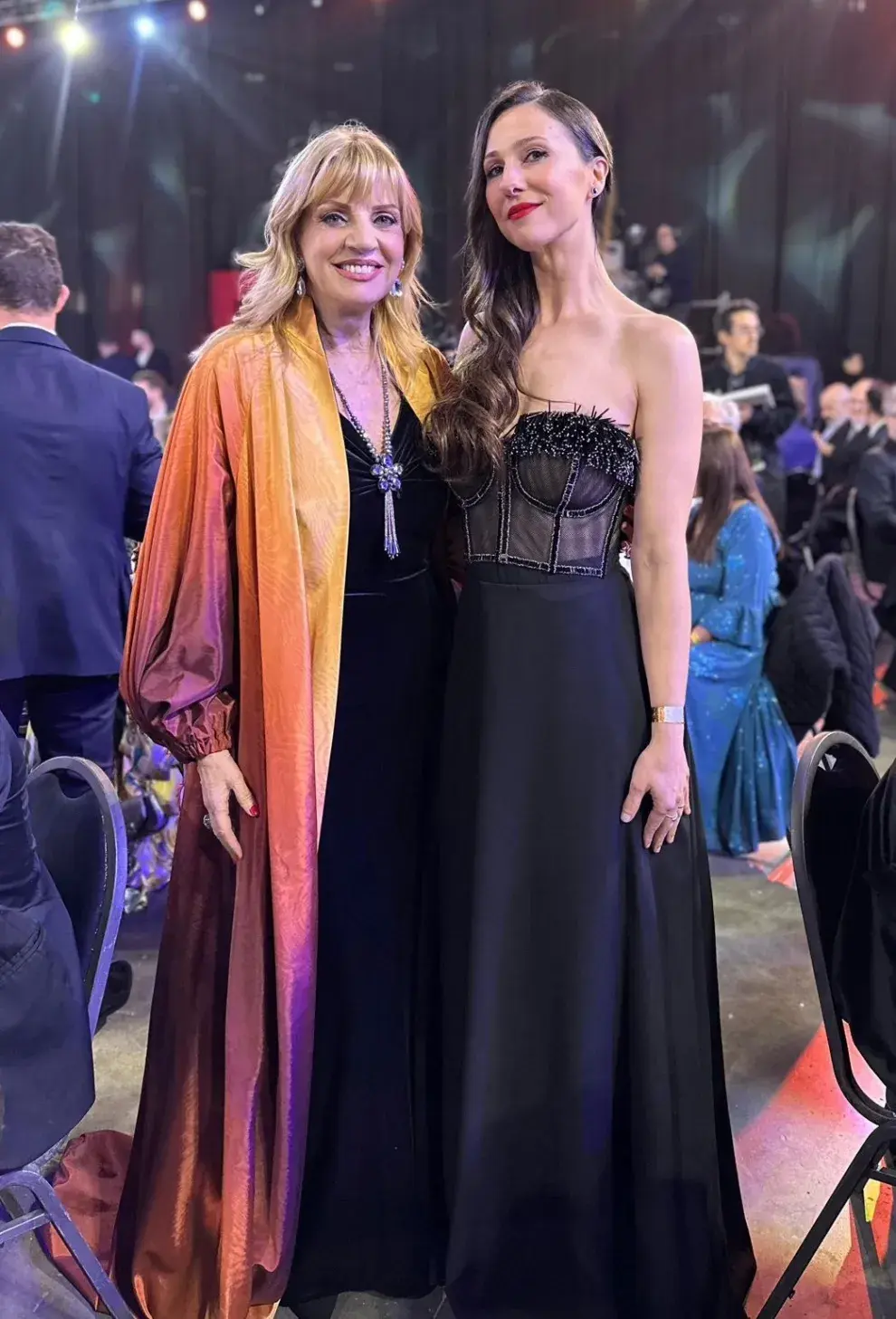 Teté Coustarot y Julieta Pink en los Premios Martín Fierro a la Radio 2024.