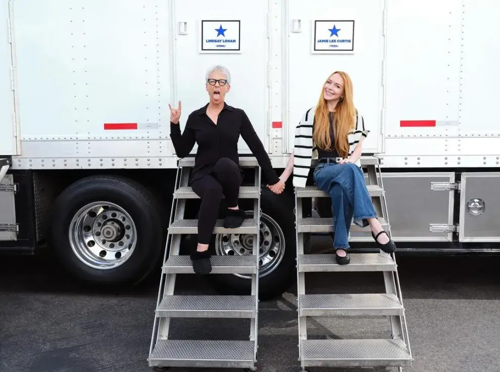 Foto de Lindsay Lohan y Jamie Lee Curtis en el set de Un viernes de locos 2.