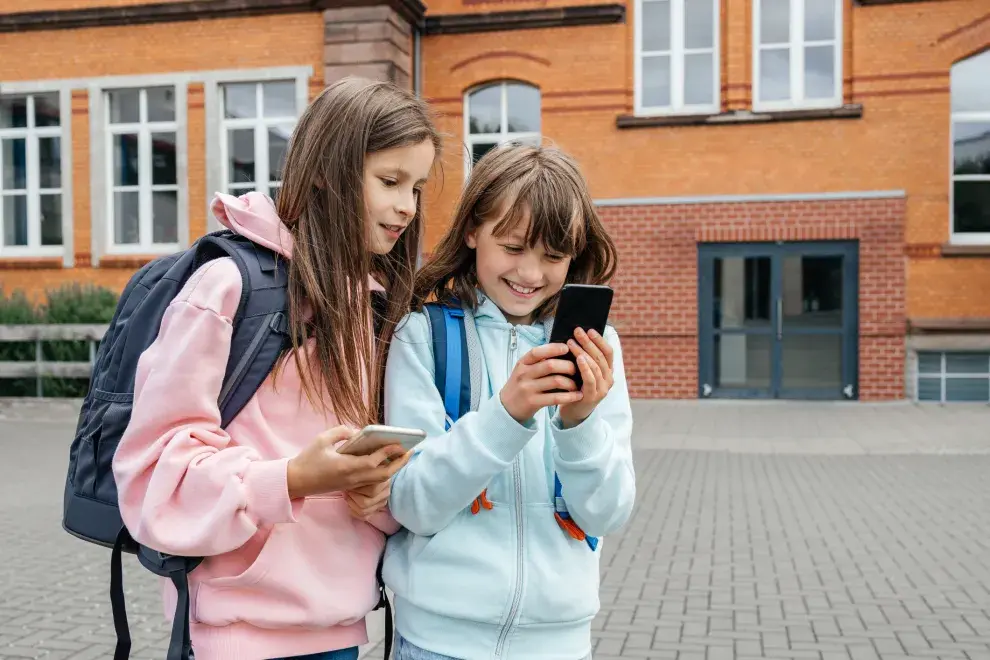 Limitar las pantallas en la escuela también implica mejoras