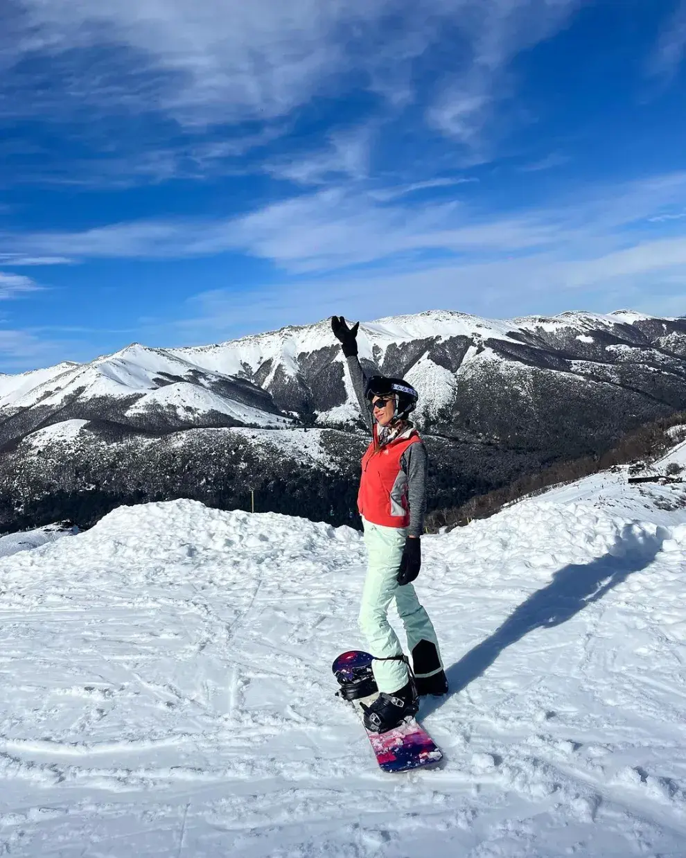 Foto de el look de Pampita en la nieve.