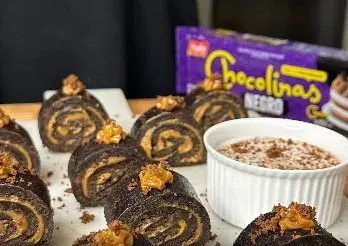 Sushi de chocotorta, una receta de Ailin Tokman.