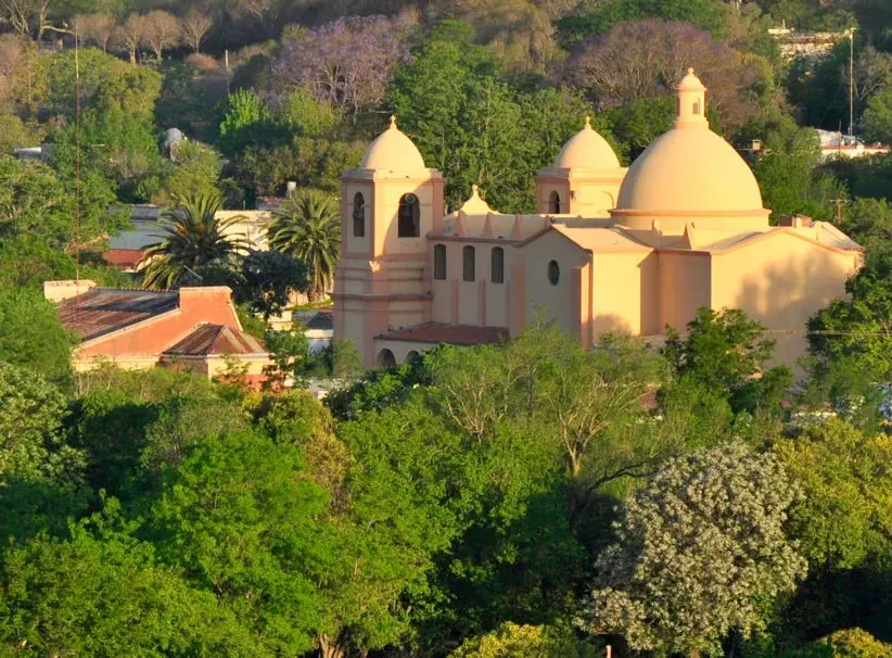 Villa Tulumba, en Córdoba, en carrera para ser el pueblo más lindo del mundo.