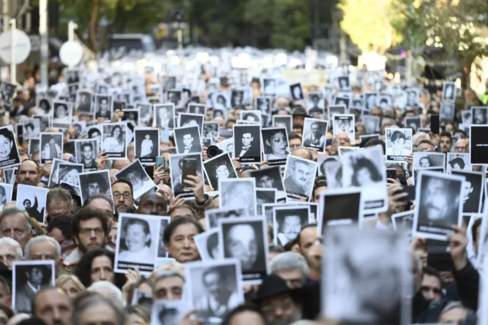 Acto en conmemoración por los 30 años del atentado a la AMIA.