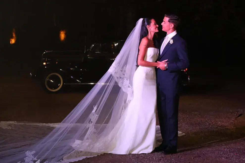 Paulo Dybala y Oriana Sabatini el día de su casamiento