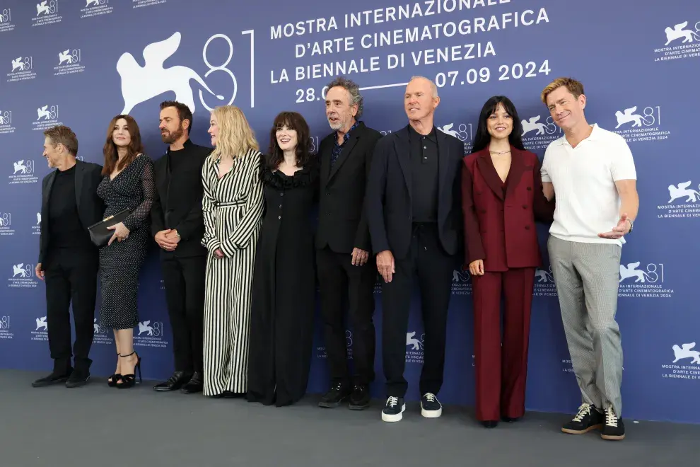 El equipo de Beetlejuice 2 en el Festival de Venecia.