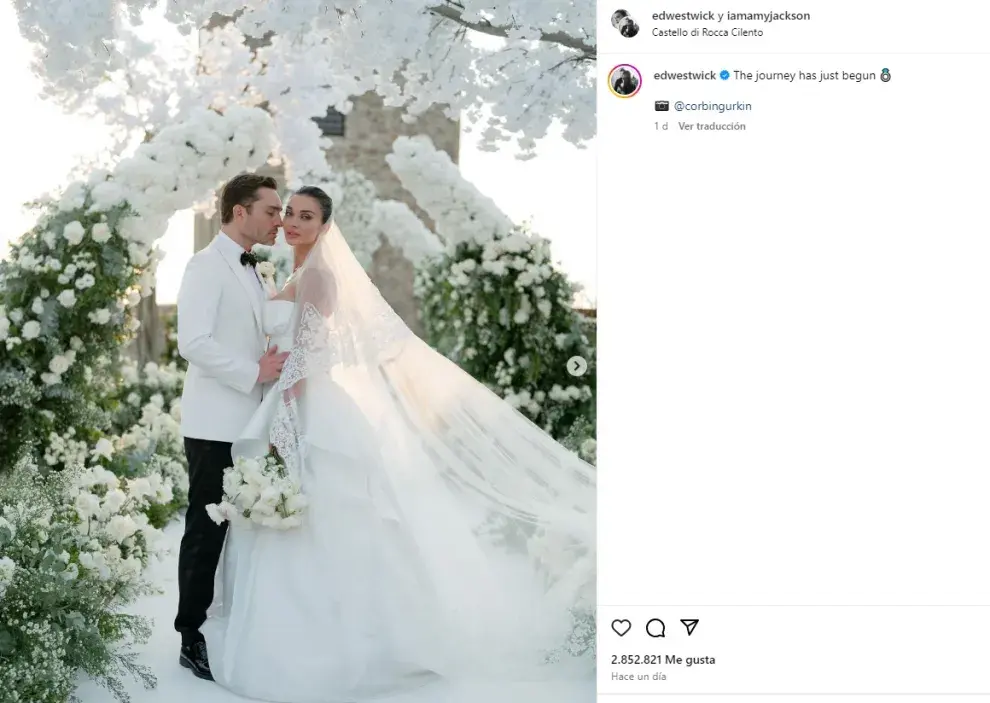 Captura del posteo en Instagram con el que Ed Westwick anunció su boda.