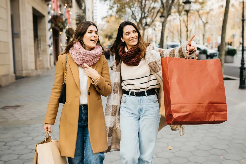 En algunos outlets hay hasta un 70 por cieto de descuento en prendas y accesorios