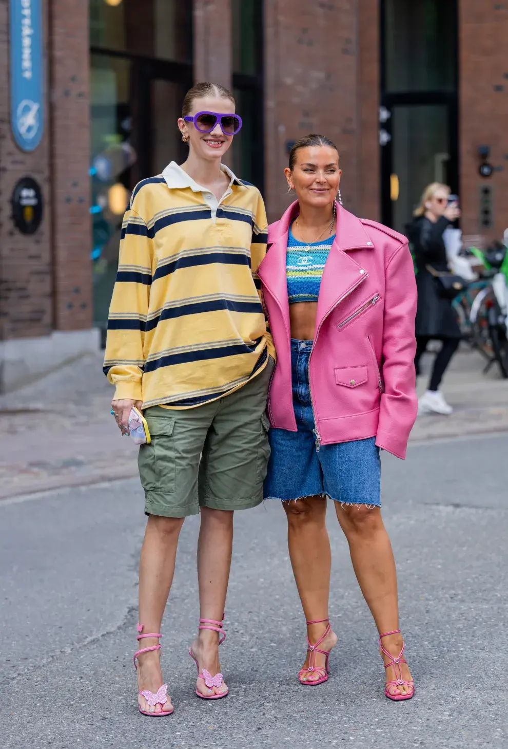 Mujeres invitadas a un desfile de la semana de moda en Copenhagen.