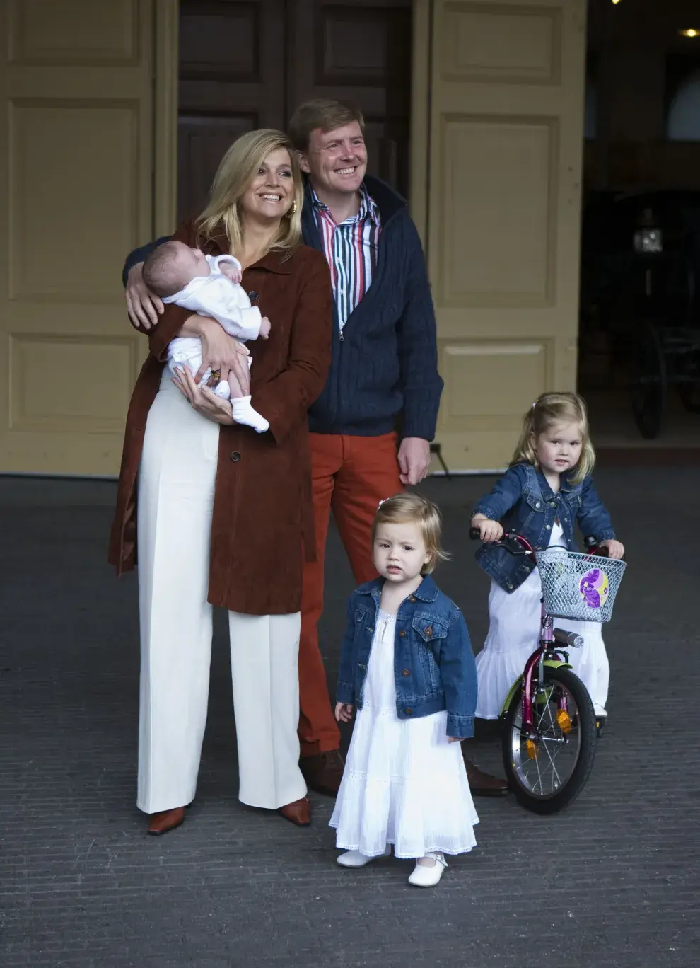 Máxima, Guillermo y sus tres hijas, en 2007.