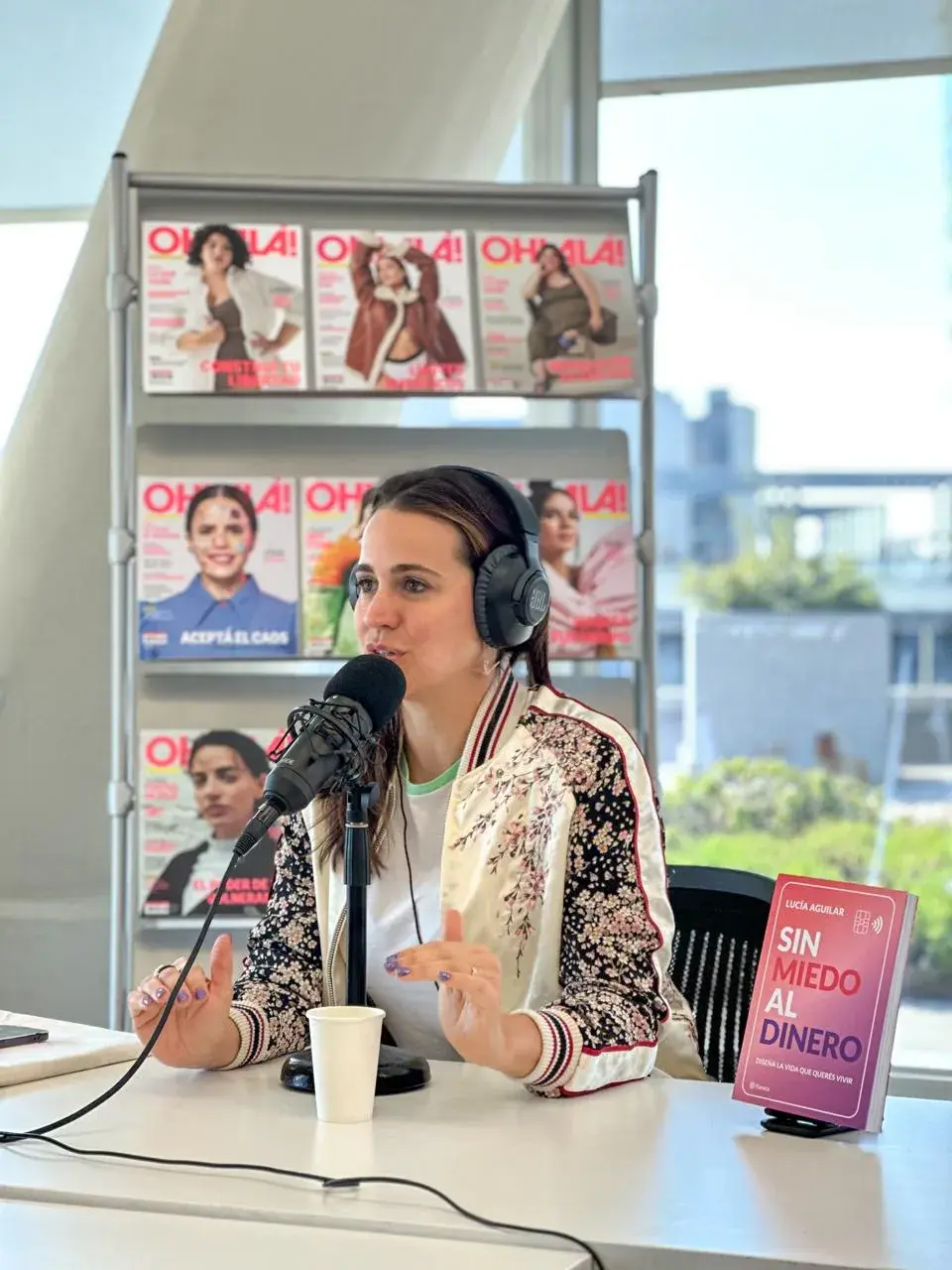 Lucía Aguilar en el estudio de OHLALAND!