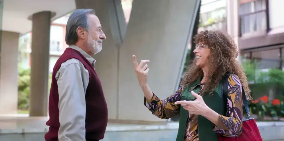 Guillermo Francella y Claudia Fontan en el set de El Encargado.