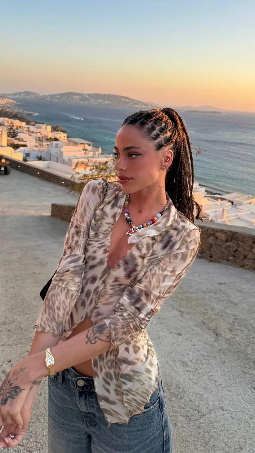 Animal print, el look estrella elegido por Tini Stoessel