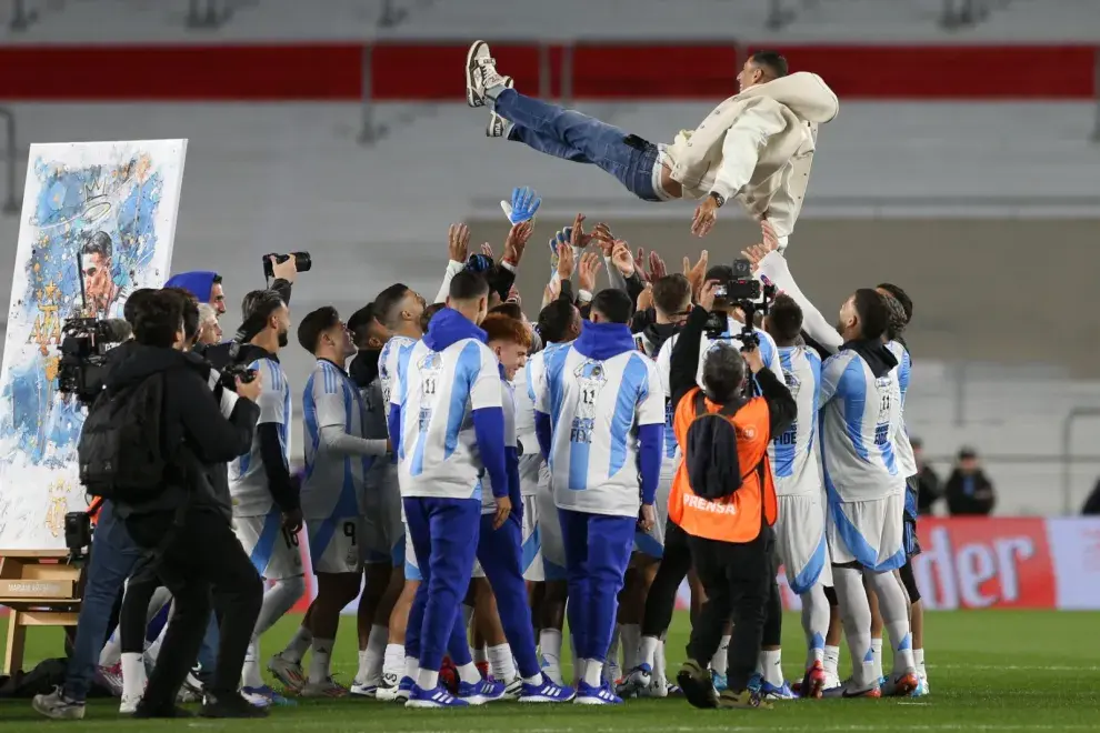 Foto de Ángel Di María en su homenaje tras retirarse de la Selección Argentina.