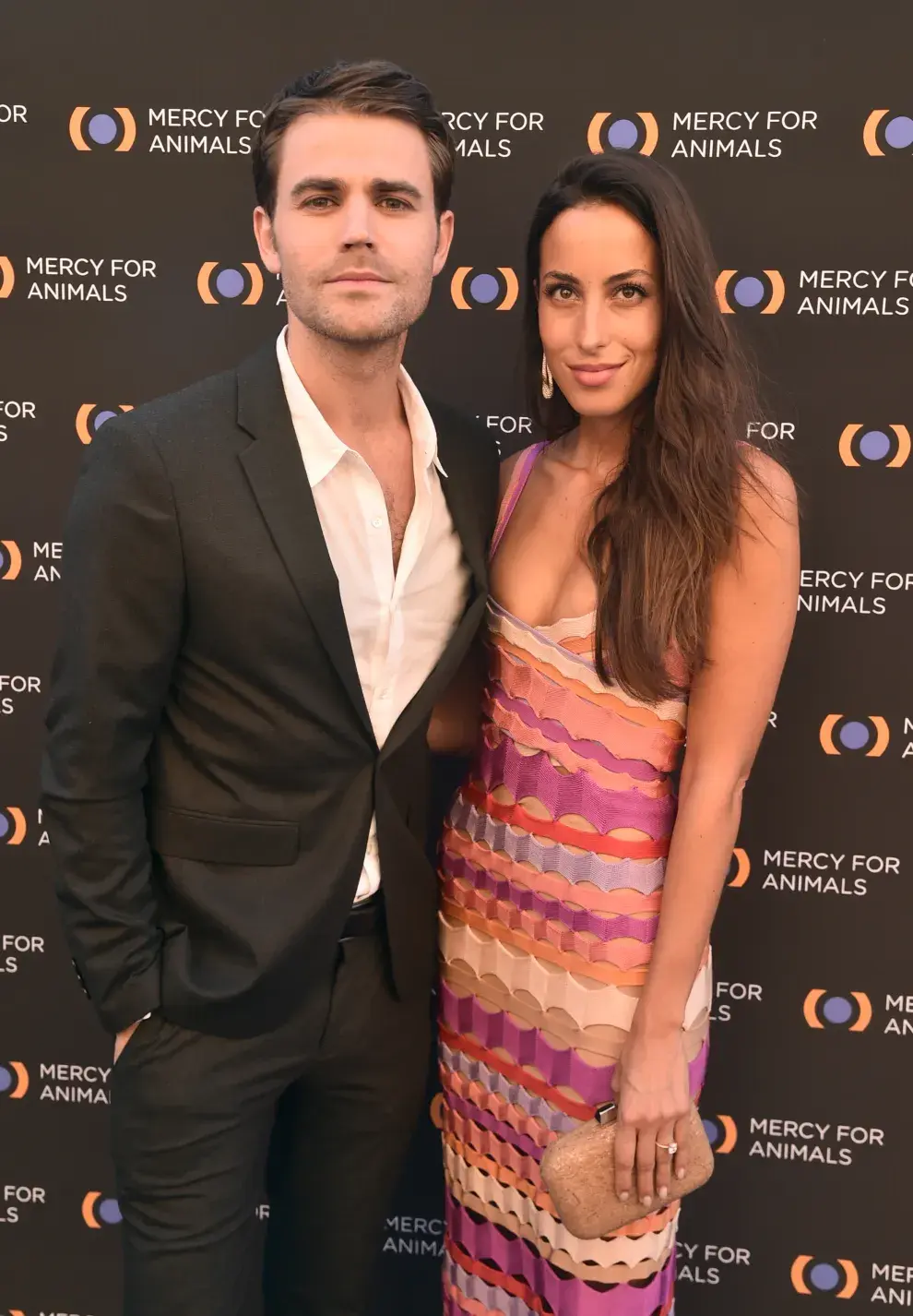  Paul Wesley e Ines De Ramon en 2019.