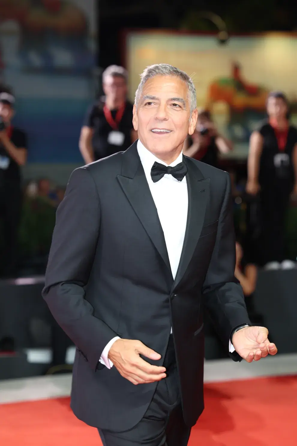 George Clooney en la premiere de Wolfs en el Festival de Venecia.