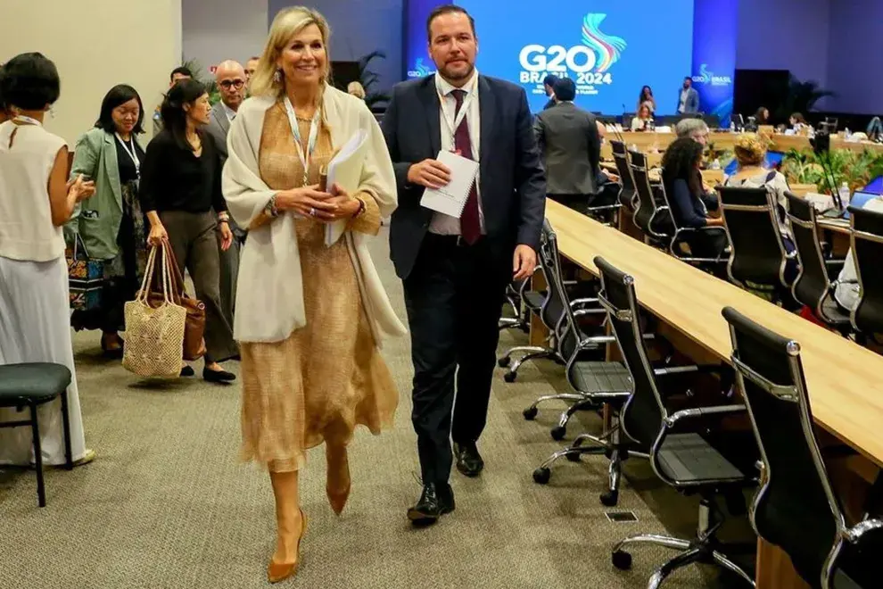 Máxima apostó por un diseño de dos piezas