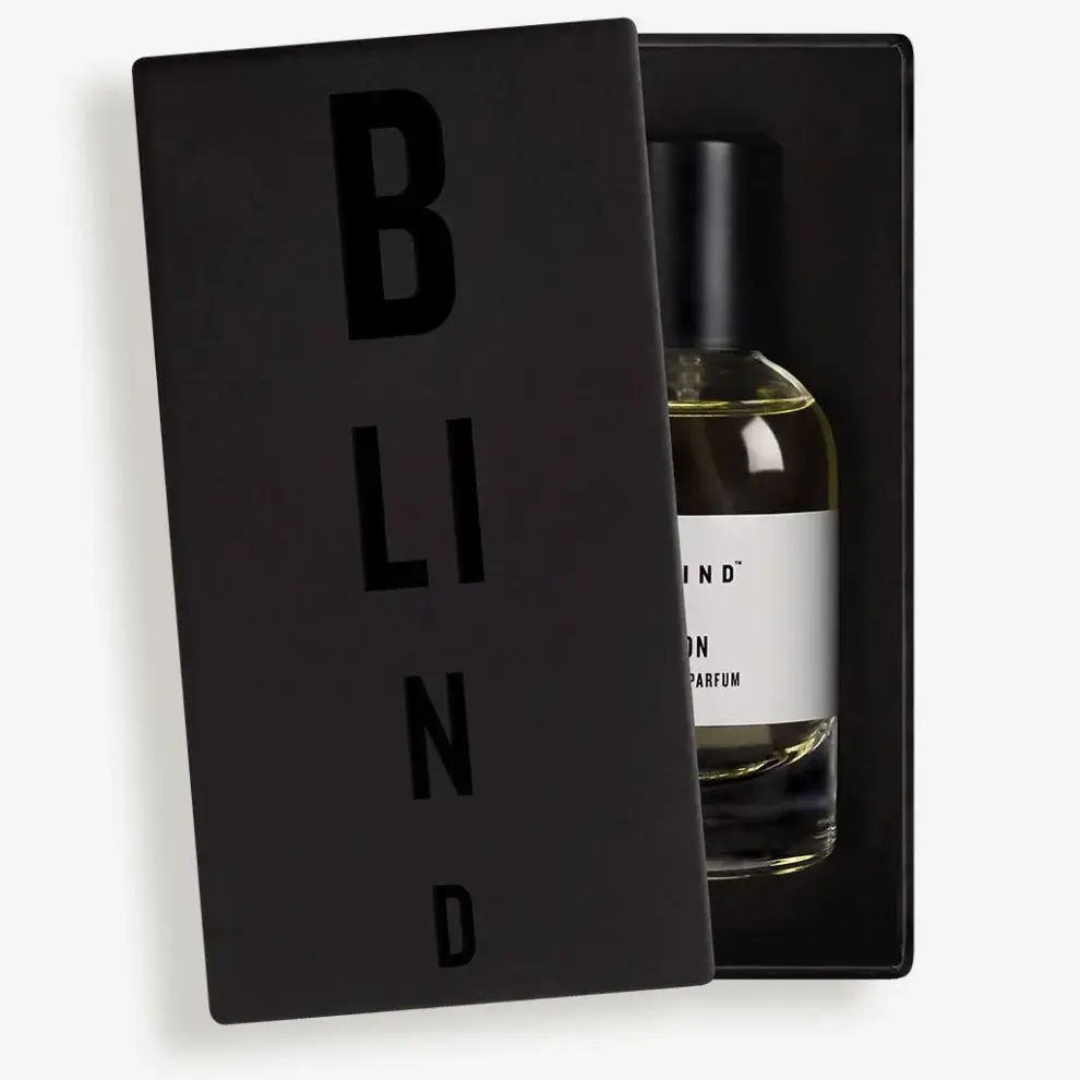 Envase del perfume Son, de Blind Fragances.