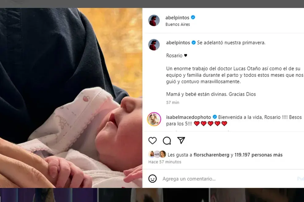 Abel Pintos y su mujer anunciaron el nacimiento de su última hija y compartieron la foto en las redes sociales