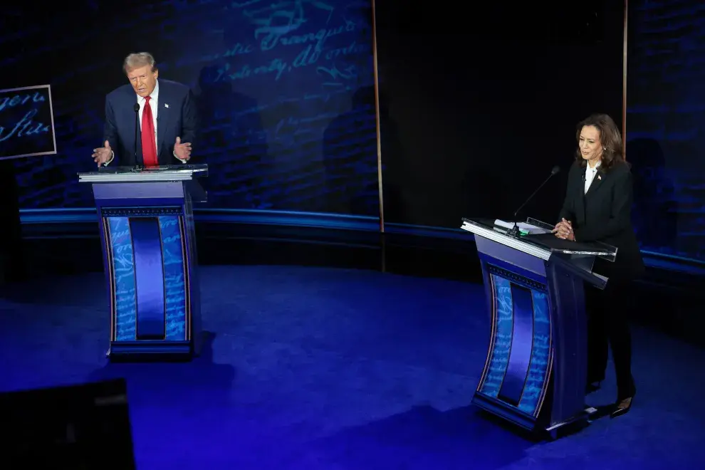 Foto de Donald Ttump y Kamala Harris en el debate presidencial del 10 de septiembre.