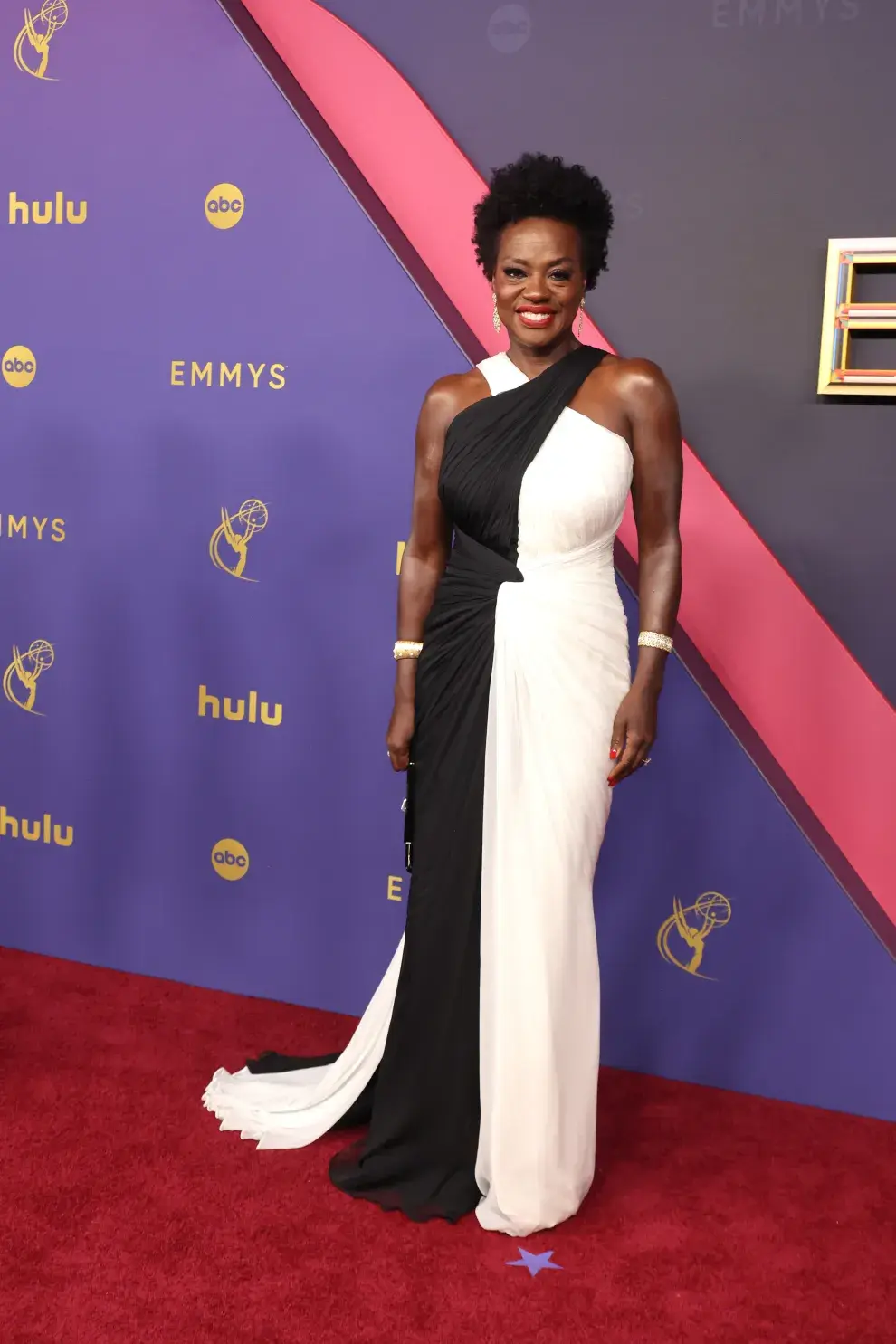  Viola Davis en la alfombra roja de los Premios Emmy 2024.