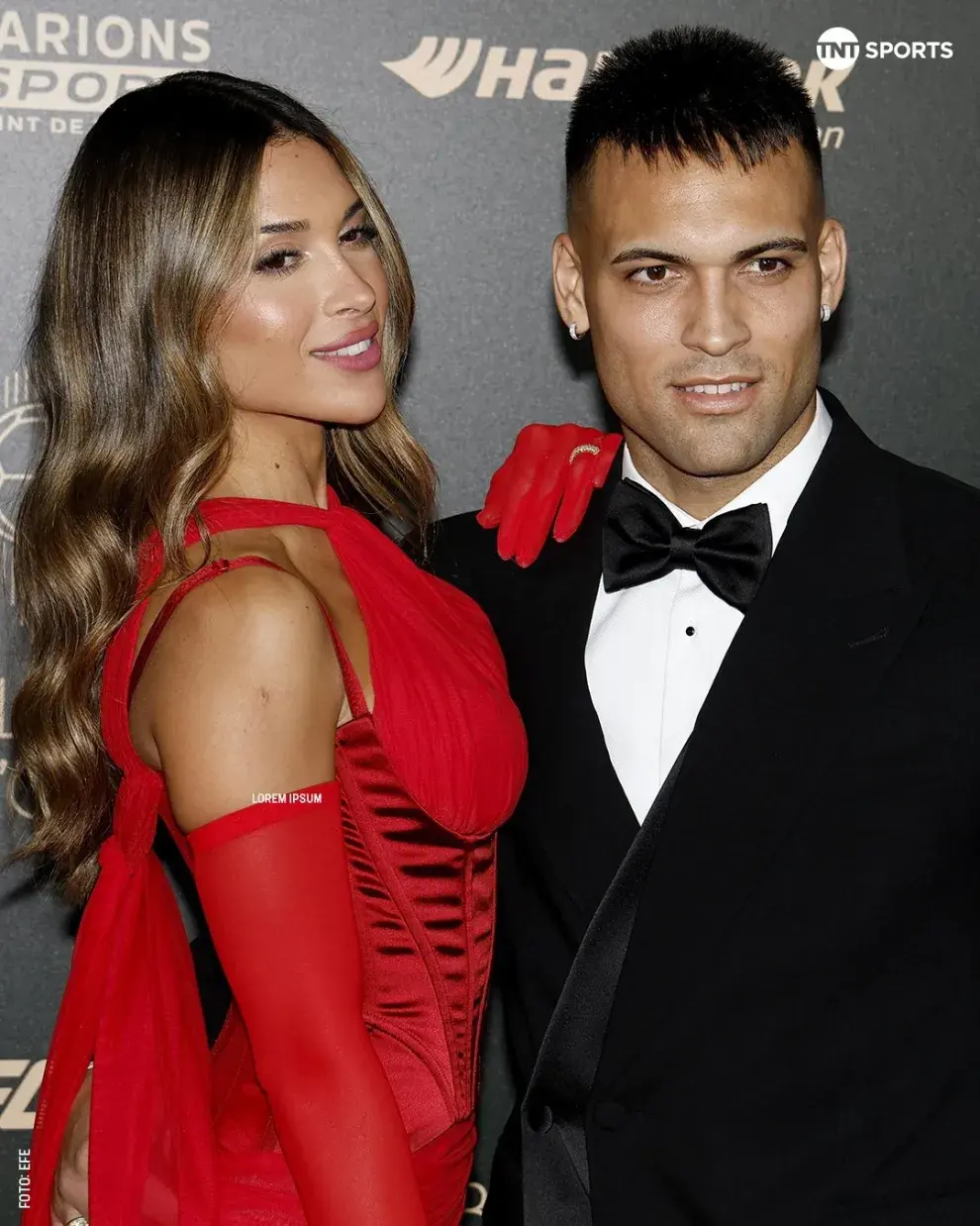 Foto de Agustina Gandolfo y Lautaro Martínez en la alfombra roja del Ballon d'or 2024.