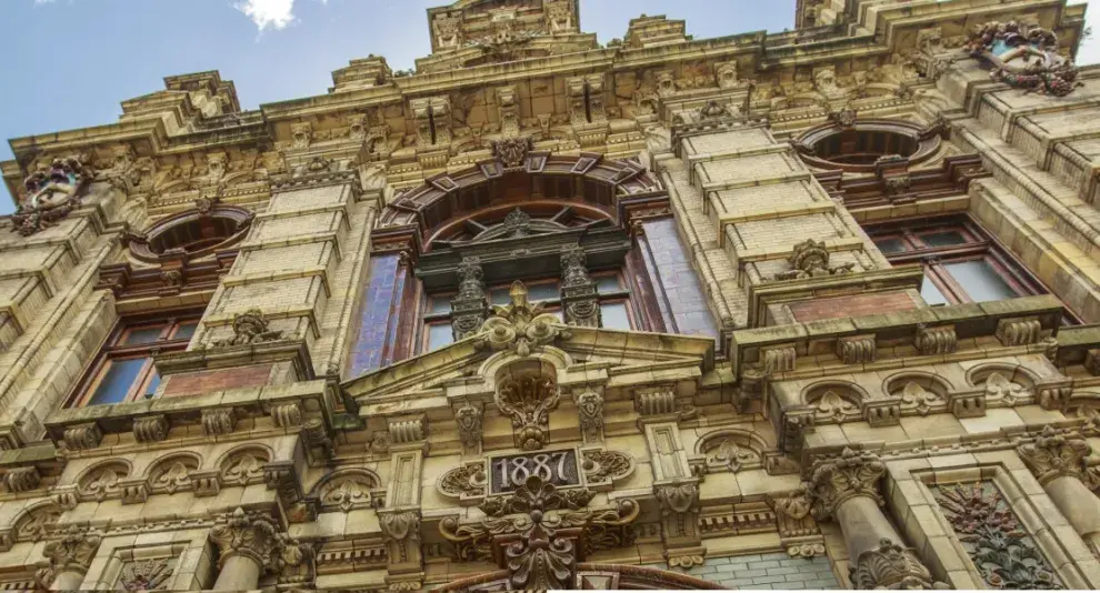 Foto del Palacio de las Aguas Corrientes.