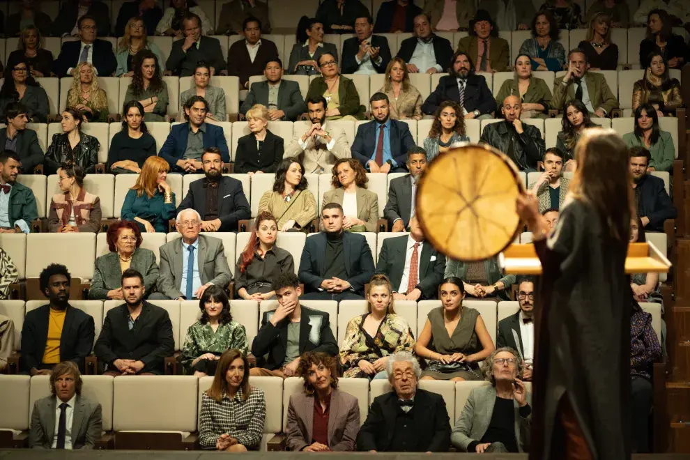 En la segunda temporada de Bellas Artes la expareja del Antonio reaparecerá y movilizará su mundo.