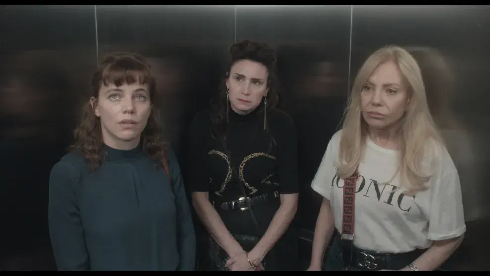 Imagen de Justina Bustos, Cecilia Roth y Valeria Bertuccelli en Culpa cero.