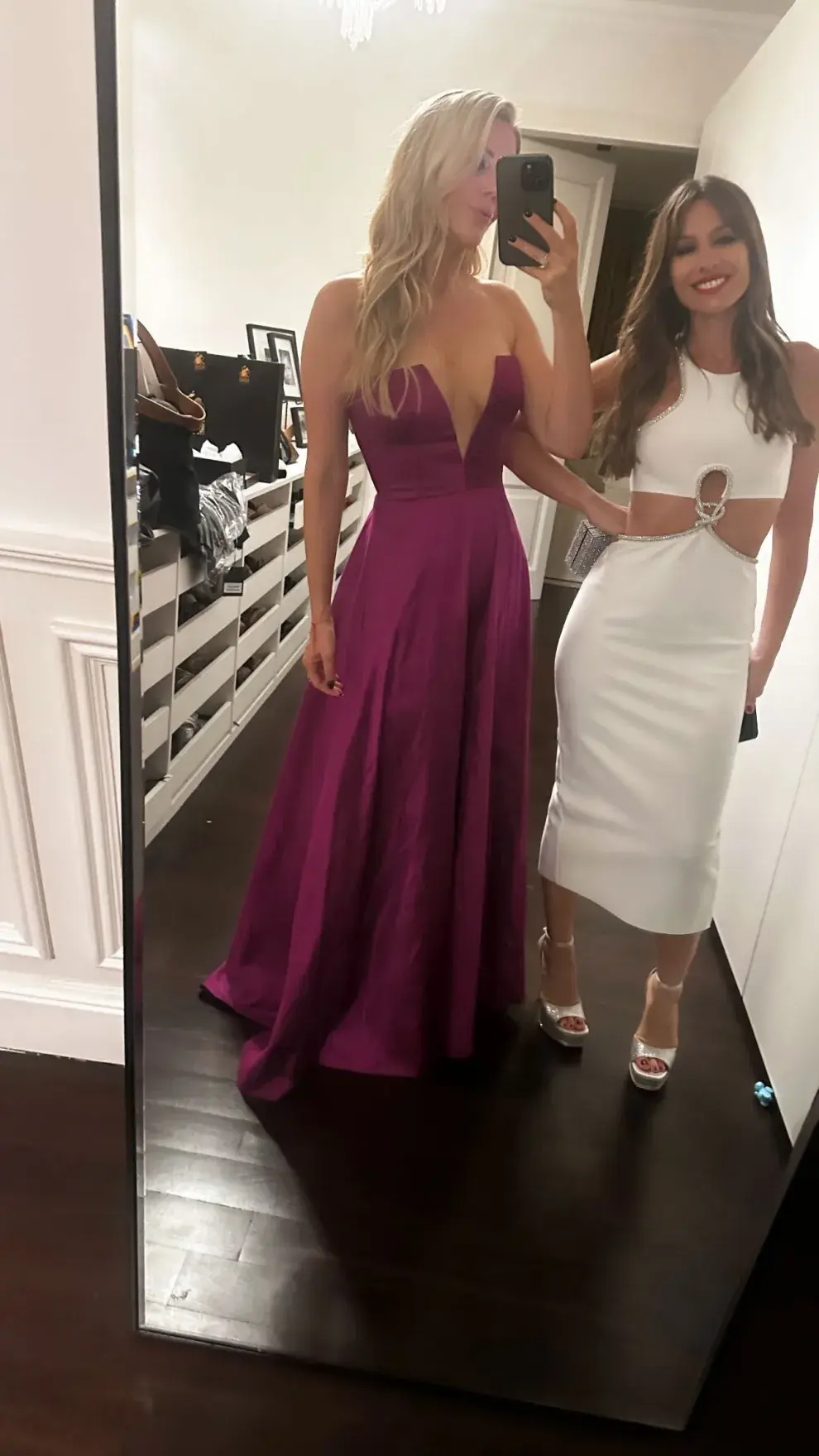 Foto de Pampita y Barbie Simons en la gala 2024 de Fundaleu.