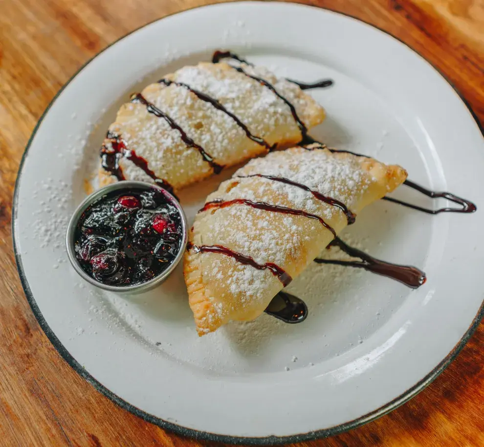 Empanadas de dulce de leche.