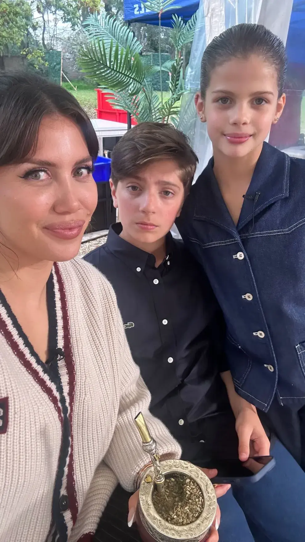 Imagen de Wanda Nara con sus hijos en Bake Off Famosos.