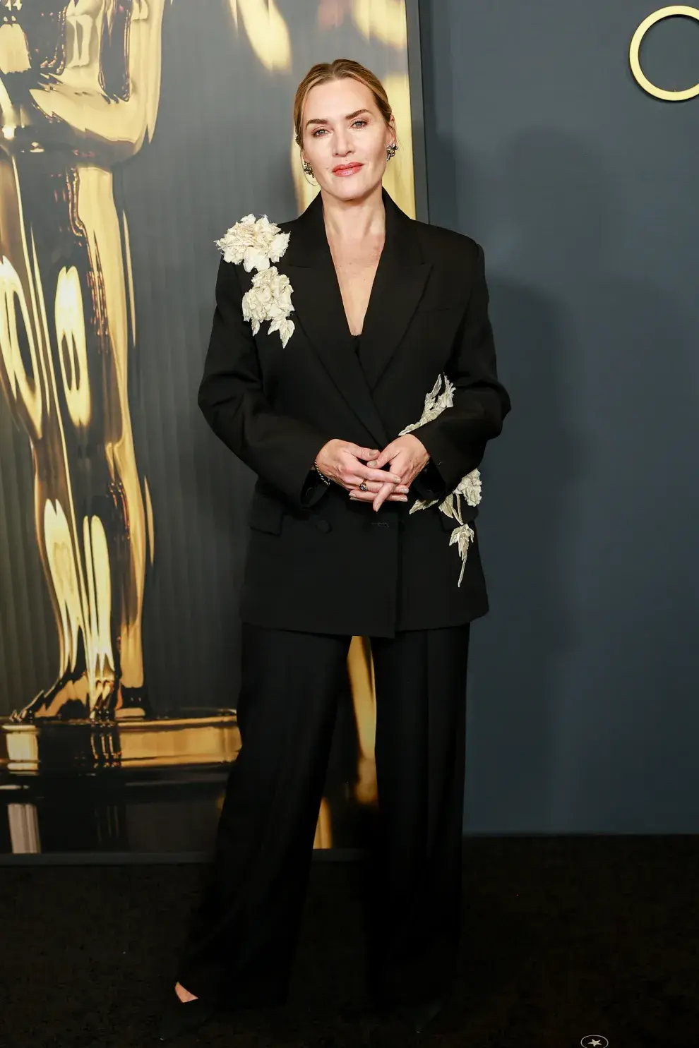 Foto de Kate Wisnlet en la alfombra roja de los Governors Awards.